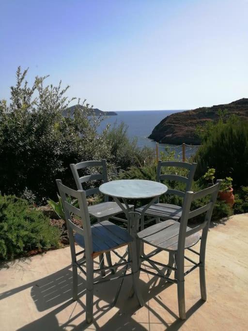 Casa Dei Melograni At Vourlidia Leros Villa Vromolithos Exterior photo
